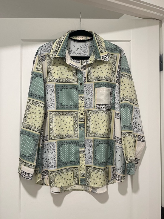 POL Tops - Green Paisley Button Down